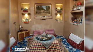 اتاق سنتی و زیبای اقامتگاه بوم گردی رودبار نویس - قم - روستای نویس